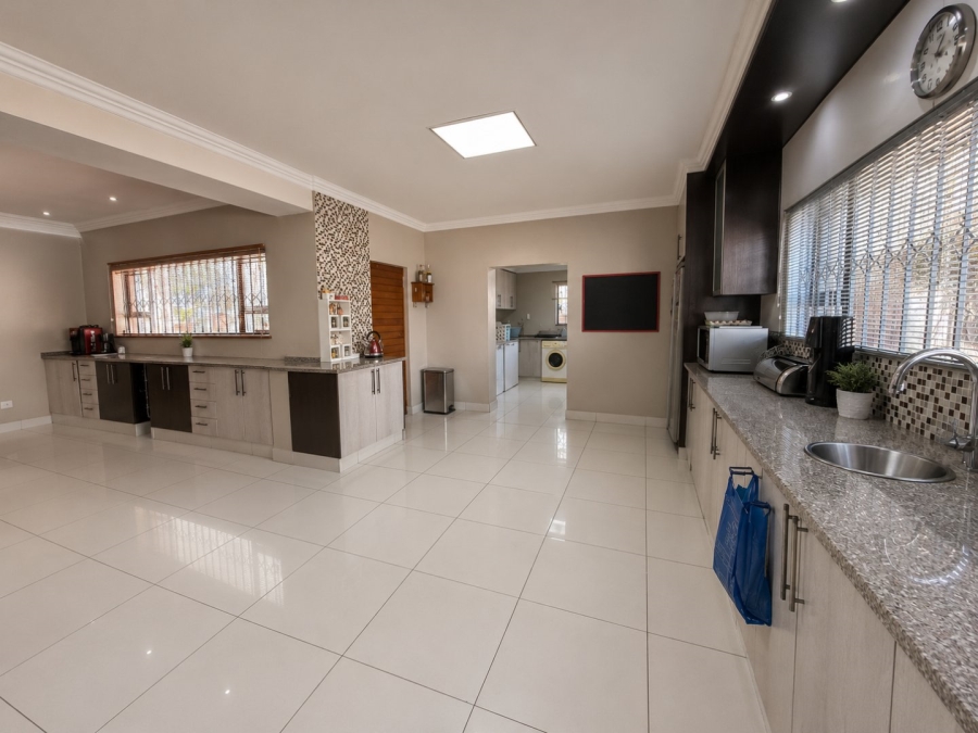 Commercial Property for Sale in Bloemdal Free State